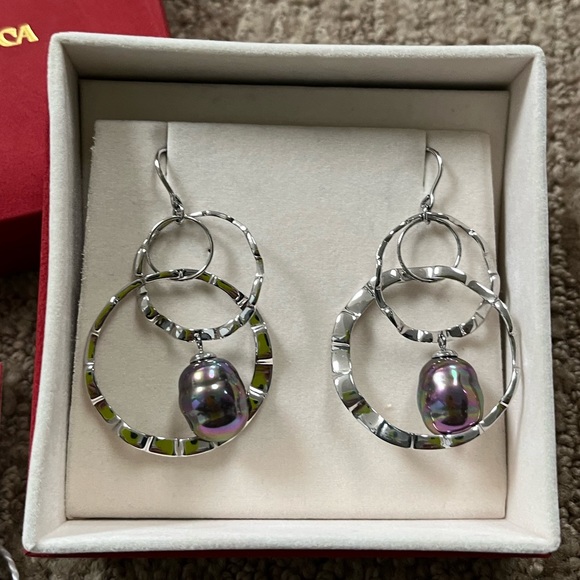 NEW-Majorca Ladies Necklace & Earrings Set - Picture 6 of 6